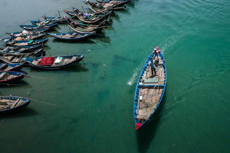 Hai Van Pass Photo Tour from Danang, Central Vietnam